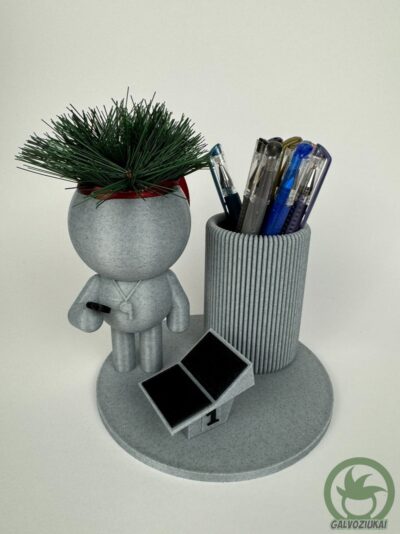 GALVOZIUKAS – Plaukimo treneris su pieštukine