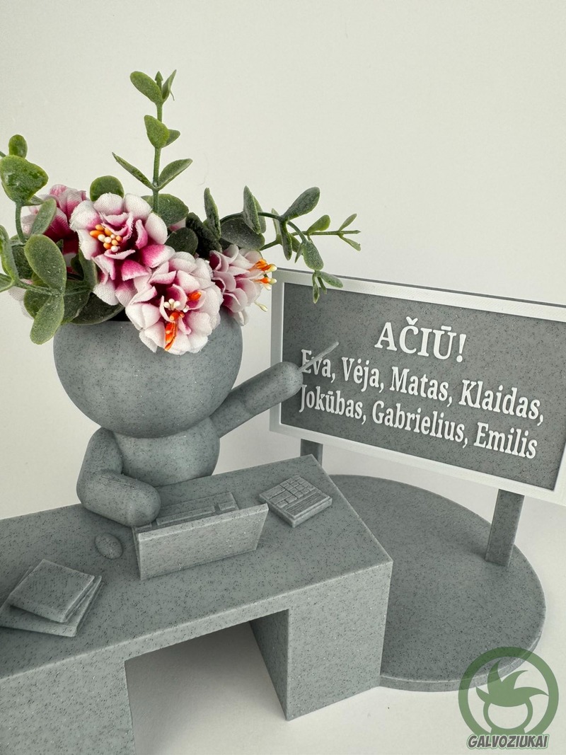 GALVOZIUKAS – Mokytojas su pieštukine - Image 3