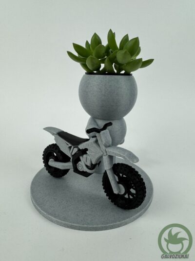 GALVOZIUKAS – Motociklininkas su krosiniu