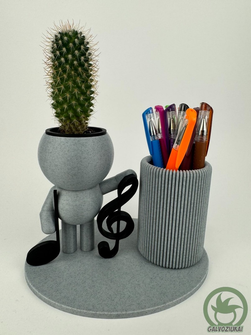 GALVOZIUKAS – Muzikantas su pieštukine